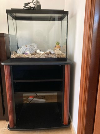 Acuario 56L con mueble, bomba y luz