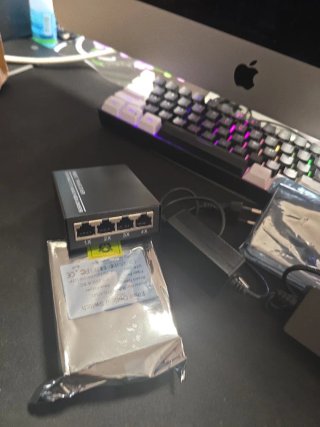 Switch Óptico y Conversor de Medios Gigabit