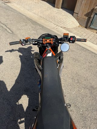 KTM 690 SMCR Supermotard