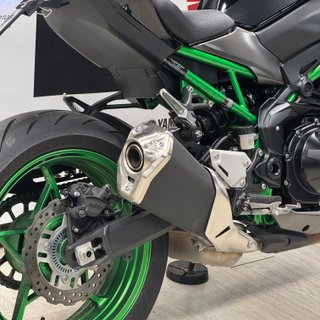 KAWASAKI Z 900