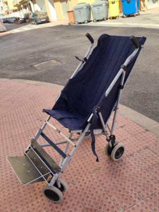 Silla de Ruedas Plegable