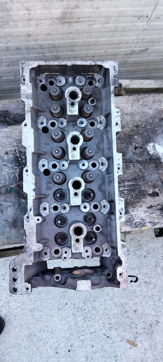 Culata motor Citroen/Volkswagen/Renault/Mercedes