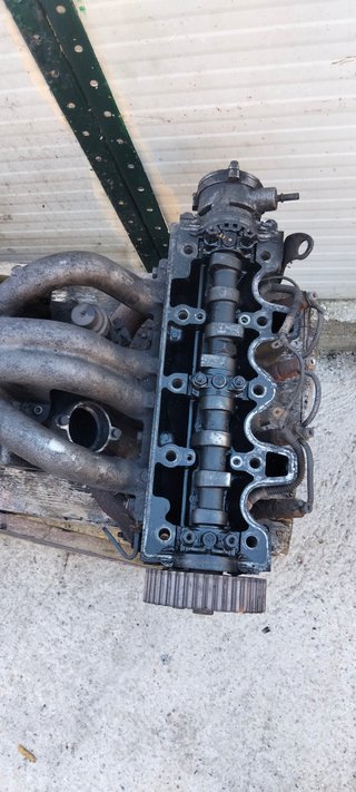 Culata motor Citroen/Volkswagen/Renault/Mercedes