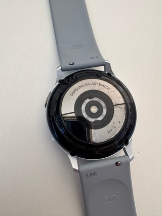 Samsung Galaxy Watch Active 2 40mm + Cargador
