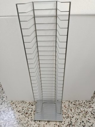 ORGANIZADOR DE CDS METÁLICO