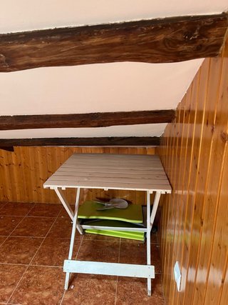Mesa de terraza plegable de madera