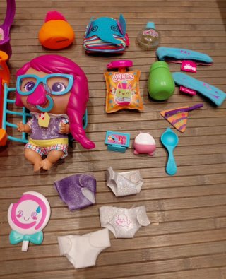 The Bellies Resort SPA con Muñeca y Accesorios