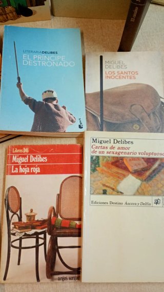 Lote 12 libros Miguel Delibes: mundo en agonía,...