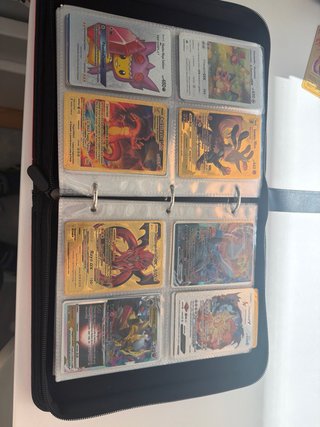 Album Cartas Pokémon con unas 350 cartas