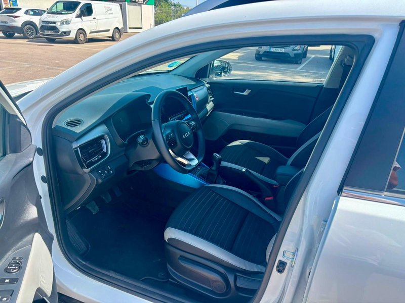 Kia Stonic 2025, foto 9