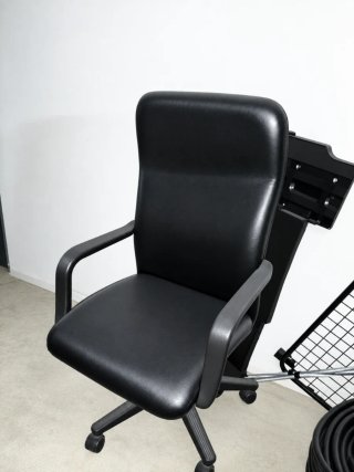 Silla de escritorio negra