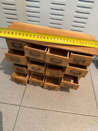 Cajonera antigua madera monedas joyas 20 cajones