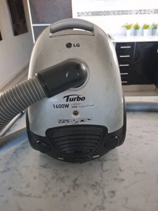Aspiradora LG Turbo 1600W