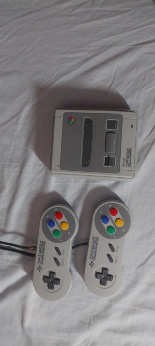 Nintendo Super NES Classic Mini Consola