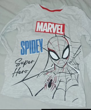 11 Camisetas talla 6-7 años 122cm