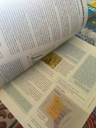 Libro historia del mundo contemporáneo bachiller