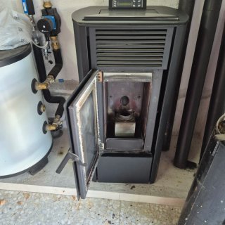Estufa Pellets HERGOM ENZA 10 KW
