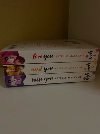 pack de tres libros de YOU
