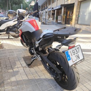 BMW F900R 2020
