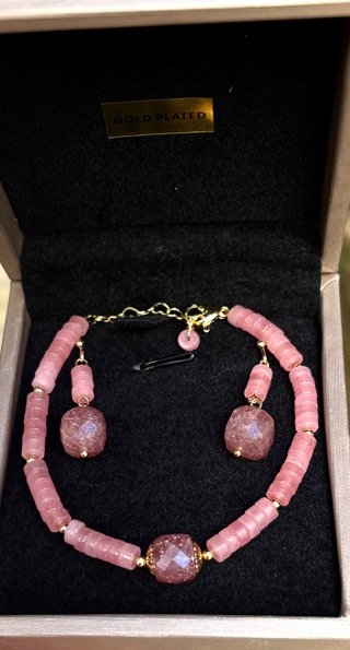 Conjunto de Pulsera y Pendientes Cuarzo Rosa