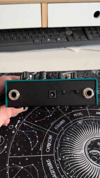 Pedal de Bajo Sonicake Bass Preamp