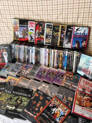 Gran Lote de Películas y Documentales en DVD