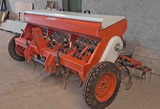 Sembradora Noli SCD19B con variador siembra.