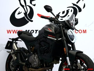 DUCATI MONSTER