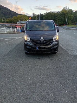 Renault trafic biturbo
