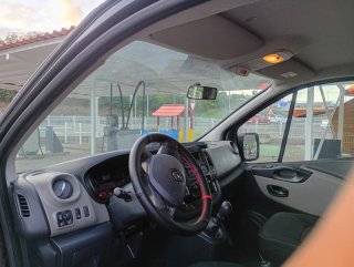 Renault trafic biturbo
