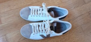 Zapatillas Victoria Blancas y Beige