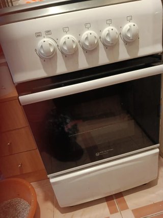 Horno de gas con 4 fuegos para bombona