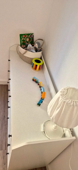 Cómoda HAUGA IKEA 6 cajones