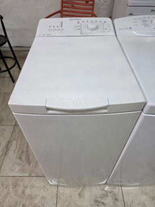 Lavadora Carga Superior Indesit A+ 6kg 1000rpm