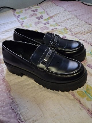 Mocasines negros con plataforma
