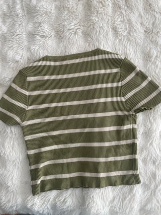 Blusa Verde con Rayas Blancas