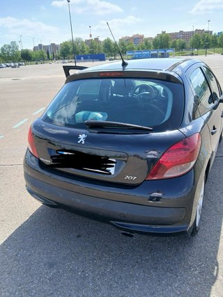 Peugeot 207 2010