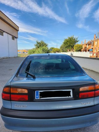 Renault Laguna 2000