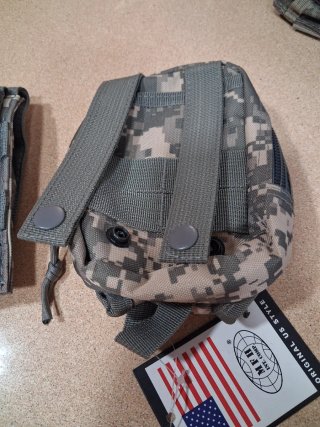 Set Portacargador y Bolsillo Molle ACU