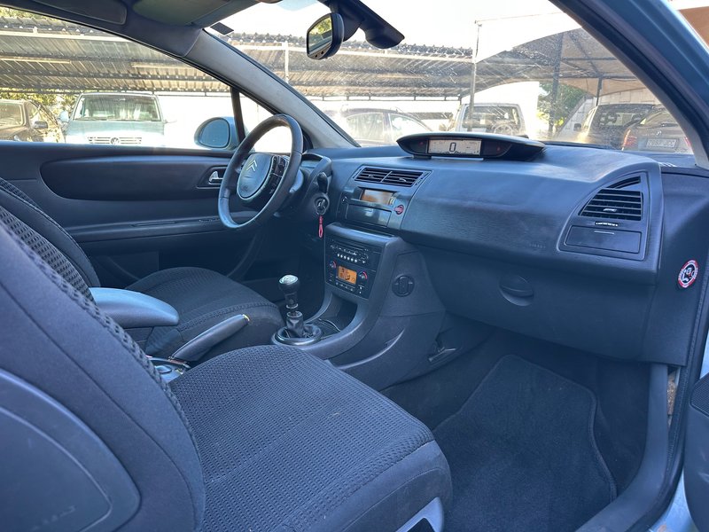 Citroën C4 1.4i 16v SX 2005, foto 10
