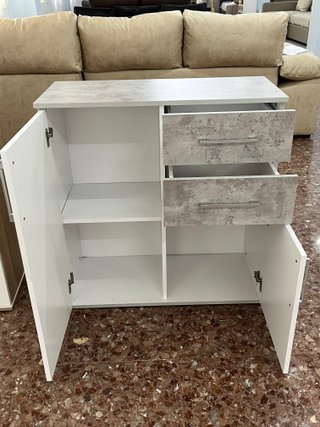 Chollo aparador con 2 puertas y 2 cajones