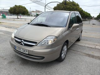 Peugeot 807 2004