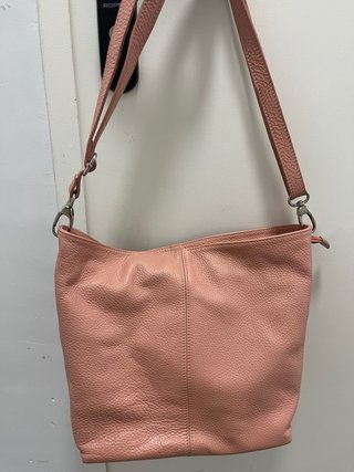 Bolso de Piel Rosa