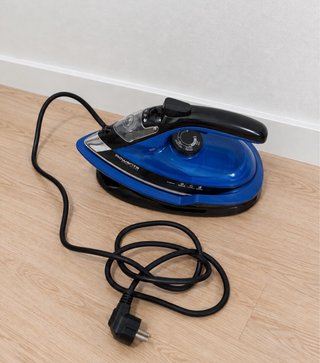 Plancha de ropa Rowenta azul