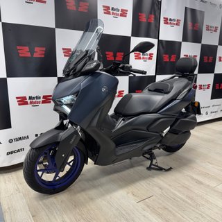 YAMAHA XMAX 300