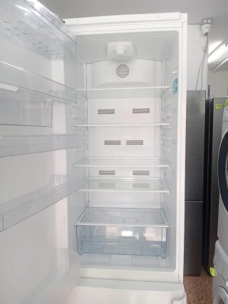 Nevera Beko Blanca