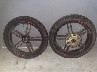Set de 2 Ruedas Pirelli para Moto 49cc