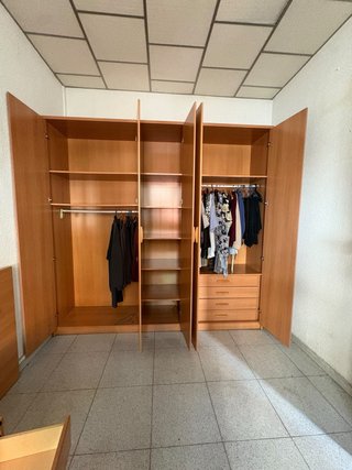 Armario Grande de Madera
