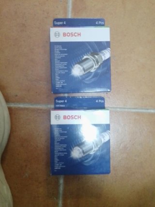 2 Cajas de Bujías Bosch Super 4