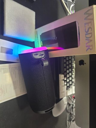 Altavoz Inalámbrico Portátil Wesdar
